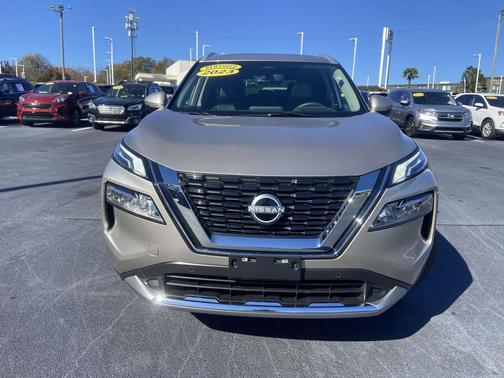 2023 Nissan Rogue Platinum