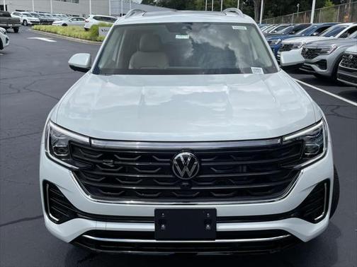 2025 Volkswagen Atlas 2.0T SEL Premium R-Line 4MOTION