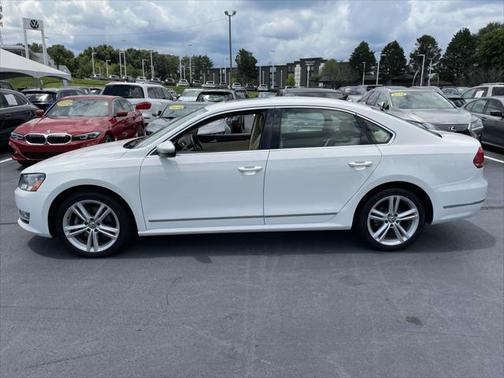 2012 Volkswagen Passat 2.0 TDI SEL Premium
