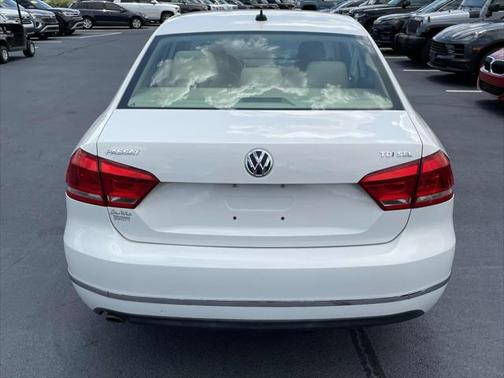 2012 Volkswagen Passat 2.0 TDI SEL Premium