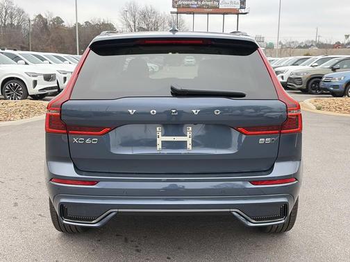 2026 Volvo XC60 B5 Ultra