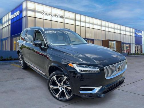 2025 Volvo XC90 B6 Plus 6-Seater