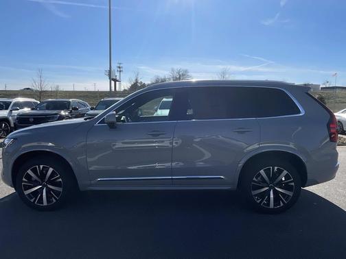 2026 Volvo XC90 Core, B5 AWD Gas (mild hybrid), Gasoline, Bright, 7 Seats