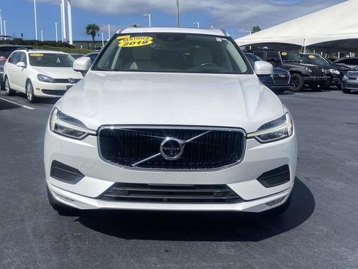 2019 Volvo XC60 T5 Momentum