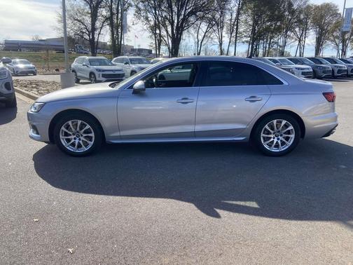 2023 Audi A4 40 Premium