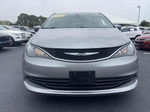 2017 Chrysler Pacifica LX