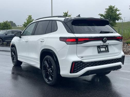 White 2026 Volkswagen Tiguan 2.0T SE R-Line Black