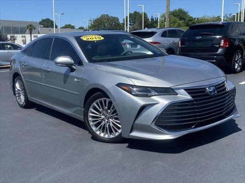 2019 Toyota Avalon Hybrid Limited