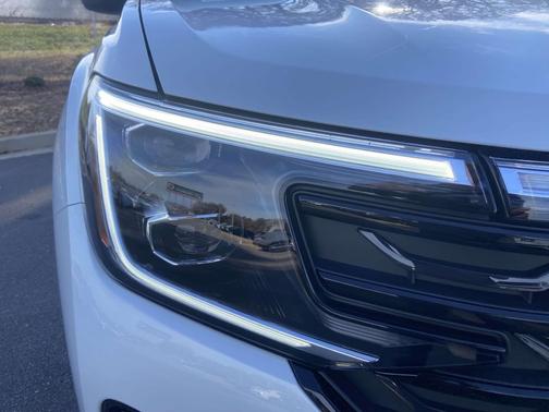 2026 Volkswagen Atlas Cross Sport 2.0T SEL