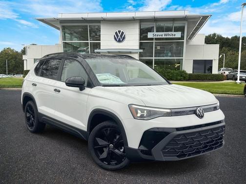 2026 Volkswagen Taos SE Black