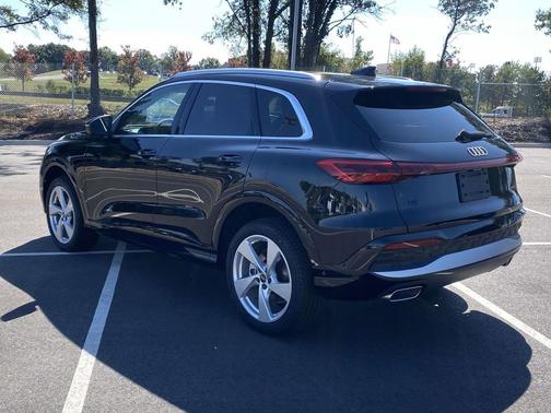 2025 Audi Q5 Premium Plus TFSI quattro S tronic