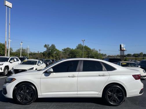 2024 Volkswagen Jetta 1.5T SE