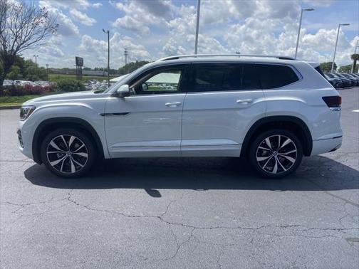 2025 Volkswagen Atlas 2.0T SEL Premium R-Line 4MOTION
