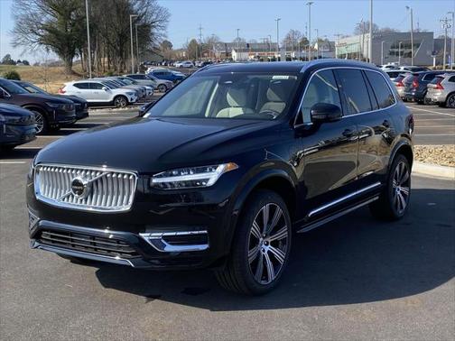 2025 Volvo XC90 Plug-In Hybrid T8 Plus 7-Seater