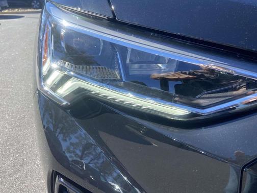 2025 Audi Q3 45 S line Premium Plus