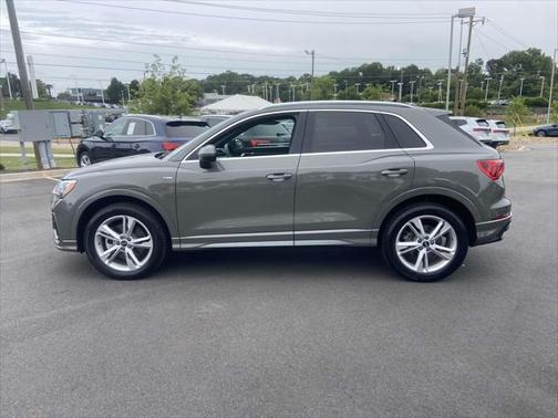 2022 Audi Q3 45 S line Premium