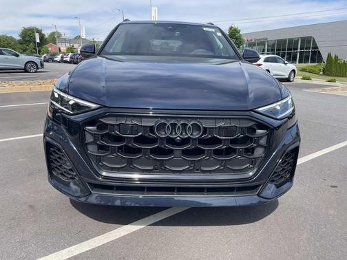 Waitomo Blue Metallic 2026 Audi Q8 55 Prestige