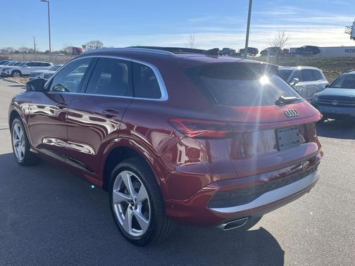 2025 Audi Q5 Premium Plus TFSI quattro S tronic