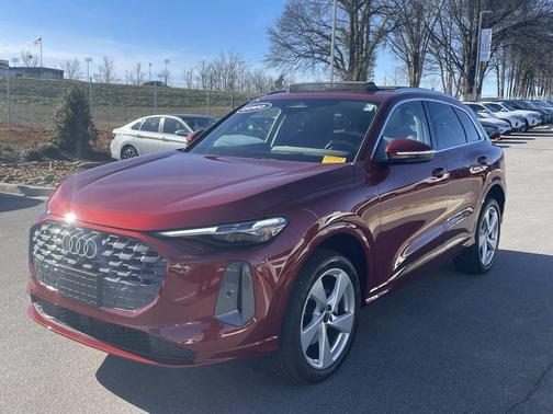 2025 Audi Q5 Premium Plus TFSI quattro S tronic