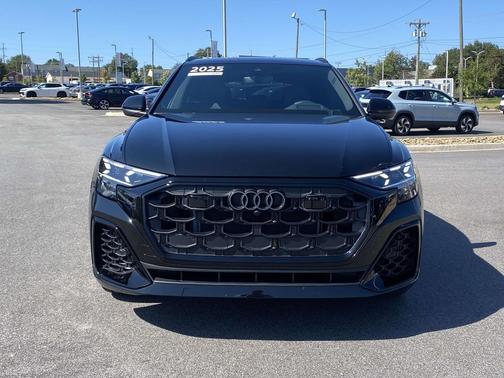 2025 Audi Q8 55 Prestige