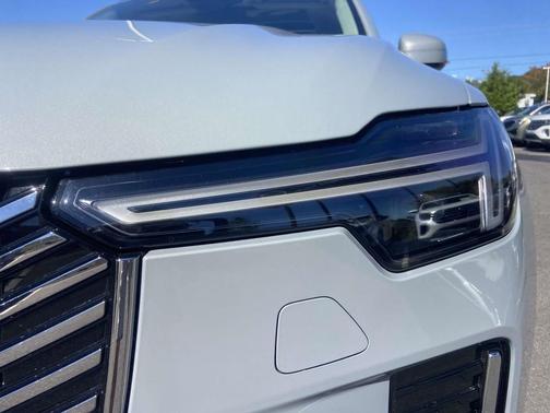 2026 Volvo XC90 B6 Ultra 7-Seater