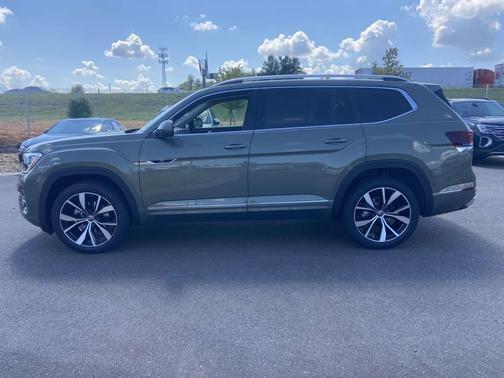 2026 Volkswagen Atlas 2.0T SEL Premium R-Line 4MOTION