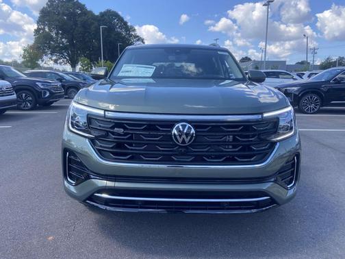 2026 Volkswagen Atlas 2.0T SEL Premium R-Line 4MOTION