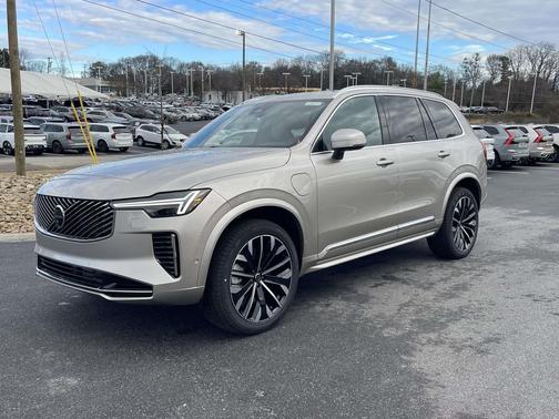 2026 Volvo XC90 Plug-In Hybrid T8 Plus 7-Seater