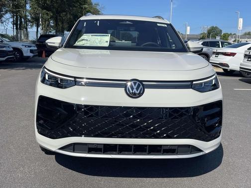 sandstone 2026 Volkswagen Tiguan 2.0T SEL R-Line 4MOTION