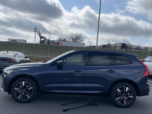 2026 Volvo XC60 B5 Core