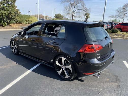 2017 Volkswagen Golf GTI 2.0T S 4-Door