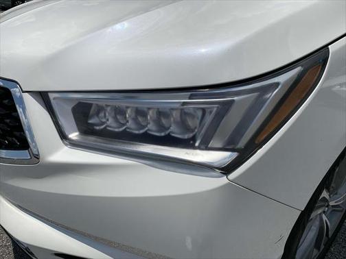 White 2018 Acura MDX 3.5L w/Technology Package