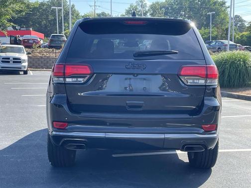 Brilliant Black Crystal Pearlcoat 2015 Jeep Grand Cherokee High Altitude