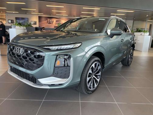 Sage Green 2026 Audi Q3 TFSI quattro S tronic