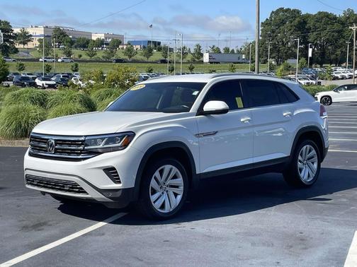 Pure White 2020 Volkswagen Atlas Cross Sport 3.6L V6 SE w/Technology