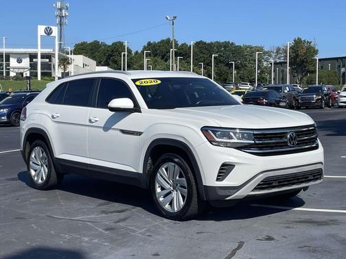 Pure White 2020 Volkswagen Atlas Cross Sport 3.6L V6 SE w/Technology