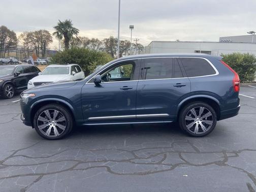 2024 Volvo XC90 B6 Plus Bright Theme 7-Seater