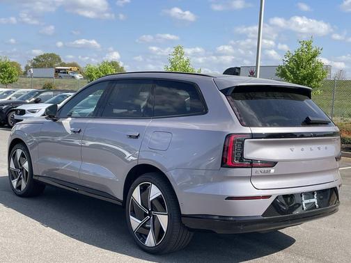 Denim Blue Metallic 2026 Volvo EX90 Ultra, Twin Motor Performance, Fully electric, 7 Seats