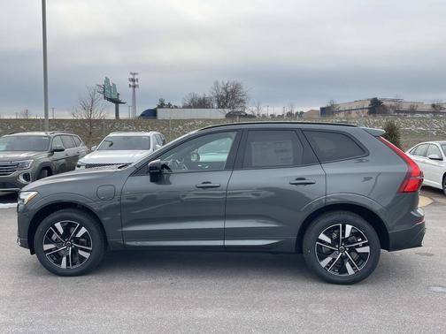 2026 Volvo XC60 Plug-In Hybrid Core, T8 AWD Electric/Gasoline, Dark
