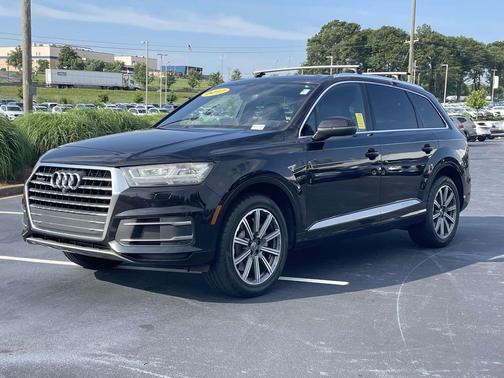 Black 2017 Audi Q7 2.0T Premium