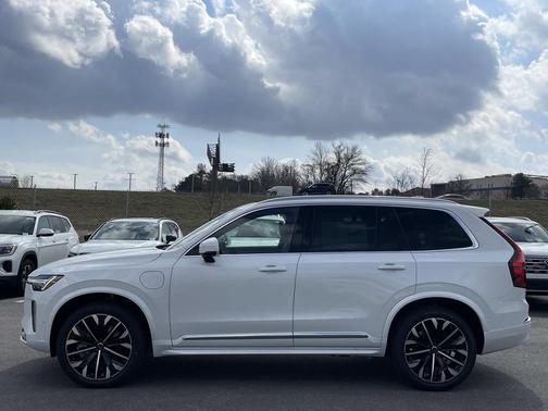 2026 Volvo XC90 Plug-In Hybrid Plus, T8 AWD, Electric/Gasoline, Bright, 7 Seats
