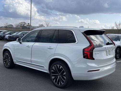 2026 Volvo XC90 Plug-In Hybrid Plus, T8 AWD, Electric/Gasoline, Bright, 7 Seats