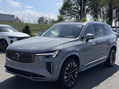 Vapour Grey Metallic 2026 Volvo XC90 Plug-In Hybrid Plus, T8 AWD, Electric/Gasoline, Bright, 7 Seats