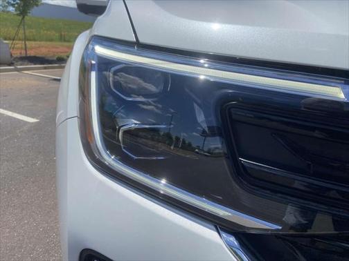 2025 Volkswagen Atlas 2.0T SEL Premium R-Line 4MOTION