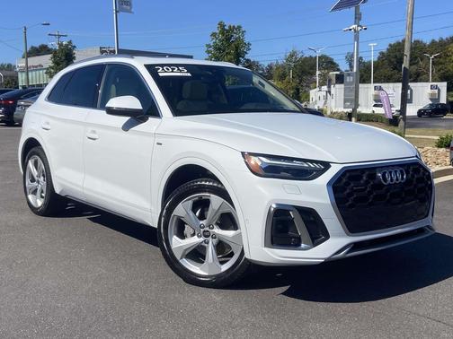 2025 Audi Q5 45 S line Prestige