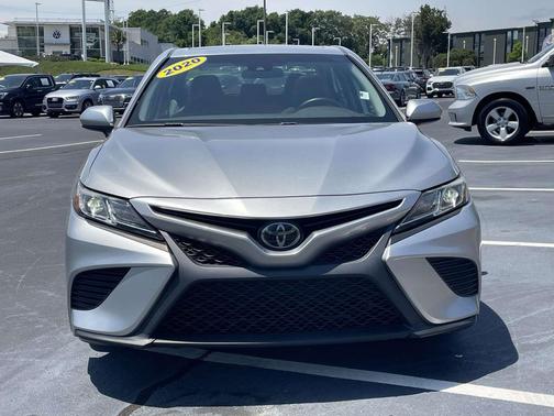 Celestial Silver Metallic 2020 Toyota Camry SE