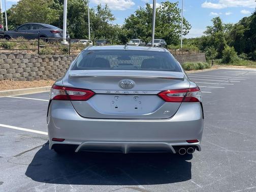 Celestial Silver Metallic 2020 Toyota Camry SE