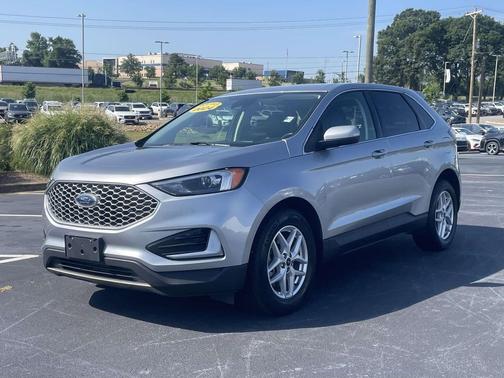 Iconic Silver Metallic 2024 Ford Edge SEL