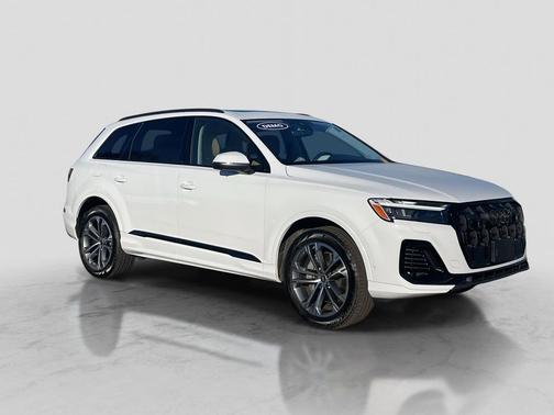 2025 Audi Q7 45 Premium