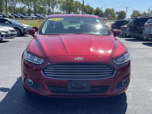 2015 Ford Fusion SE